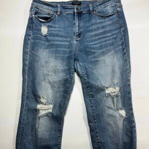 Judy Blue Women's Distressed Straight Fit Stretch Denim Jeans